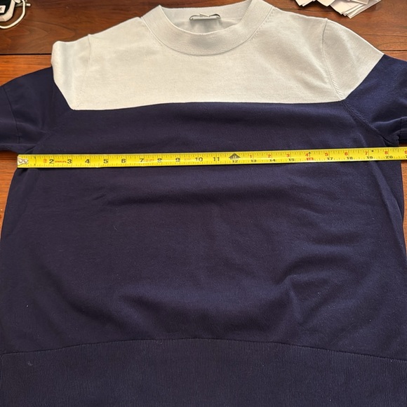 COS Round Neck Shirt size Large - Picture 5 of 7